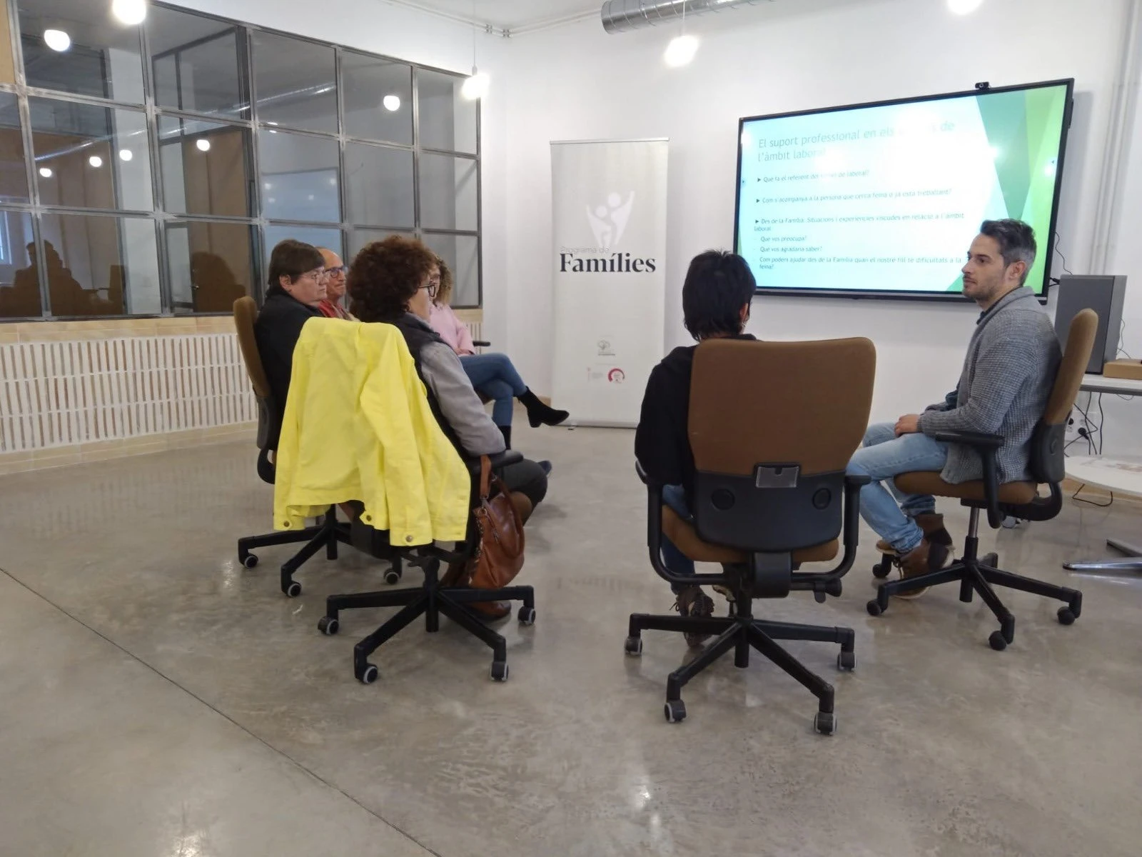 Prop de 200 familiars de persones amb trastorn de salut mental han millorat el seu benestar emocional amb el programa Famílies d’Es Garrover